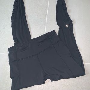 Lululemon black leggings